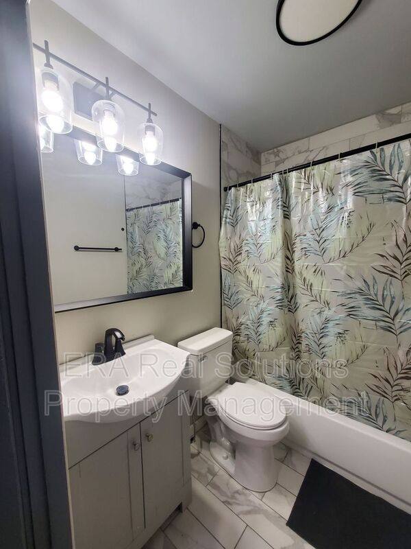 House for rent at 548 S Wayne Ave, Columbus, OH 43204