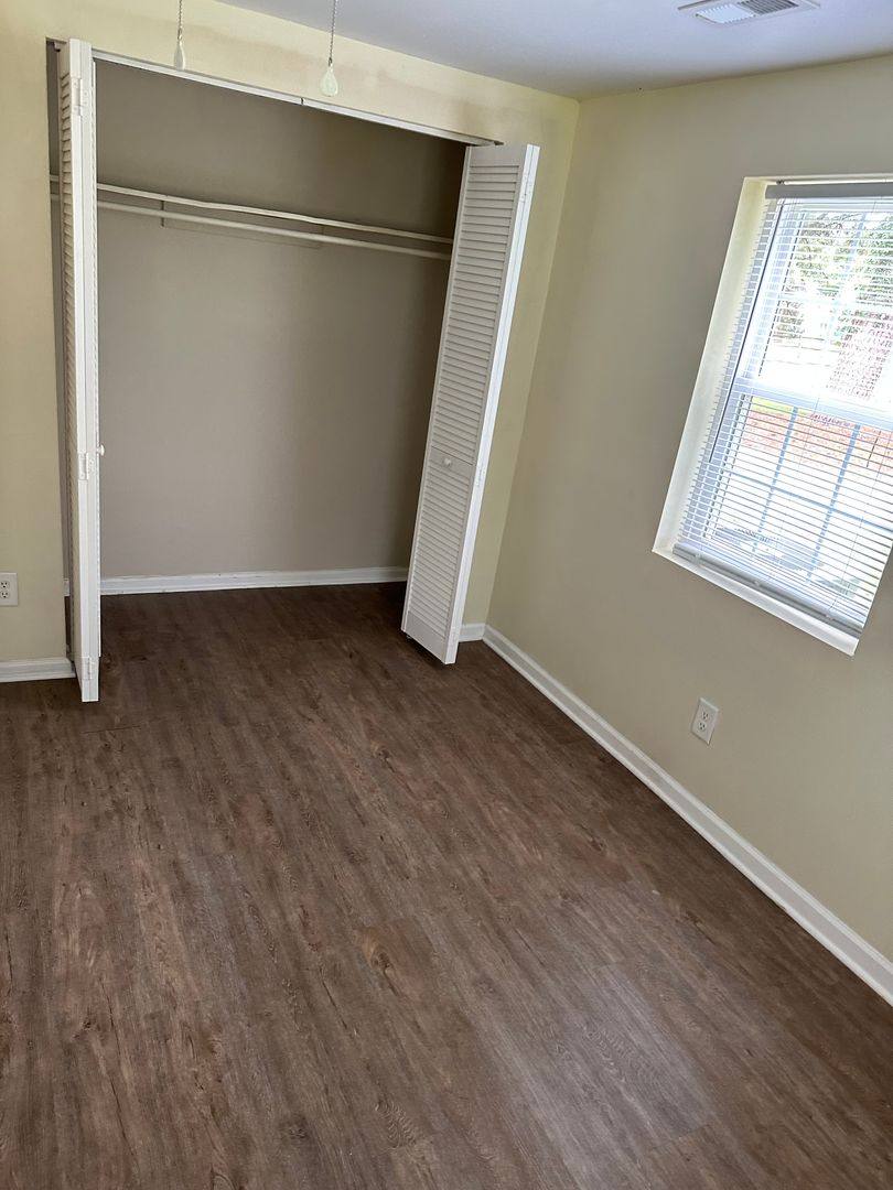House for rent at 523 Hilltop Dr, Raleigh, NC 27610