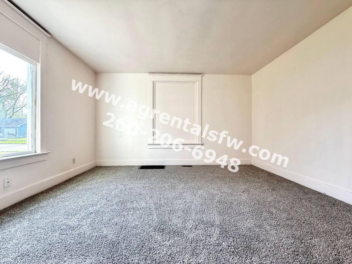 Apartment for rent at 2903 Queen St, Fort Wayne, IN 46806