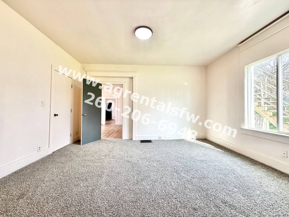 Apartment for rent at 2903 Queen St, Fort Wayne, IN 46806