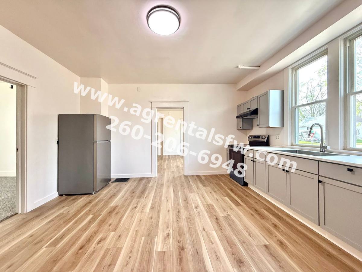 Apartment for rent at 2903 Queen St, Fort Wayne, IN 46806