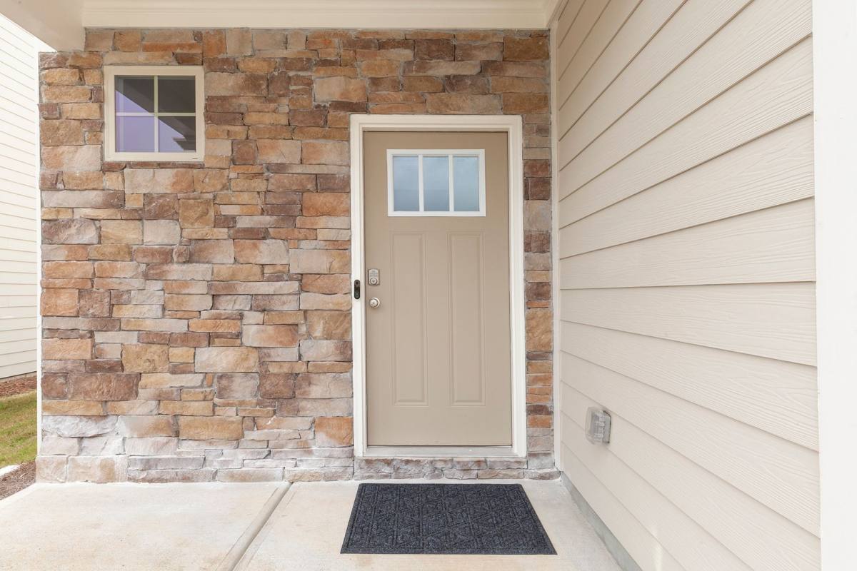 House for rent at 2943 Cottage Lane, Atlanta, GA 30337