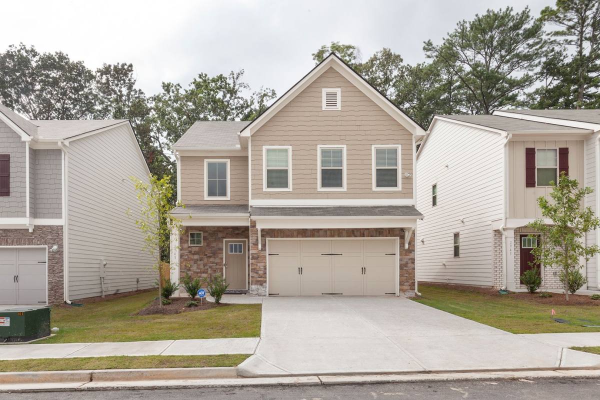 House for rent at 2943 Cottage Lane, Atlanta, GA 30337