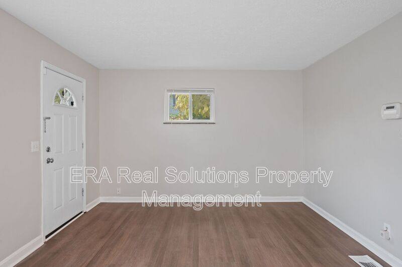 Apartment for rent at 8268 Sandy Lane #B, Cincinnati, OH 45239