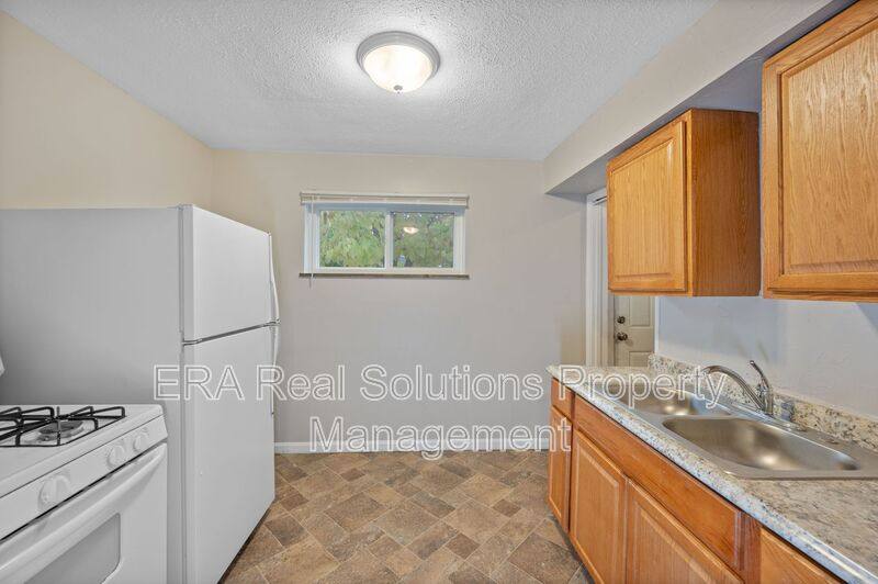 Apartment for rent at 8268 Sandy Lane #B, Cincinnati, OH 45239