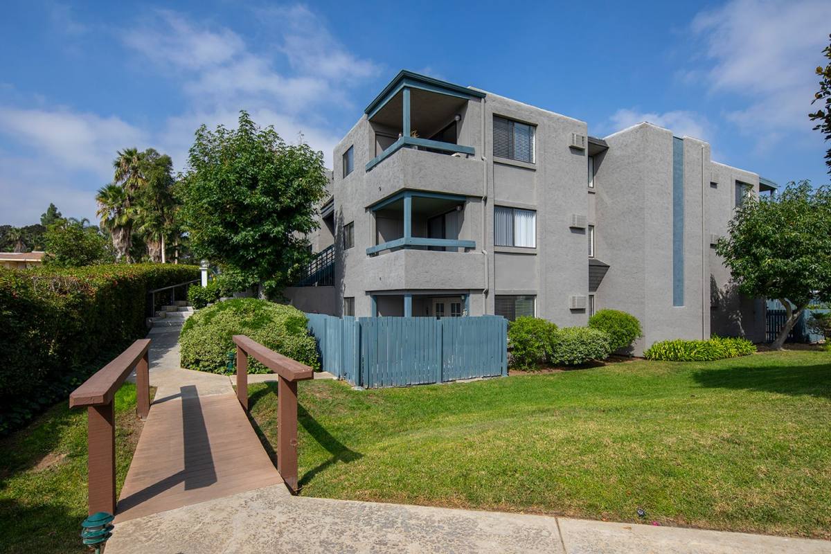 Apartment for rent at 5500 Morro Way, La Mesa, CA 91942