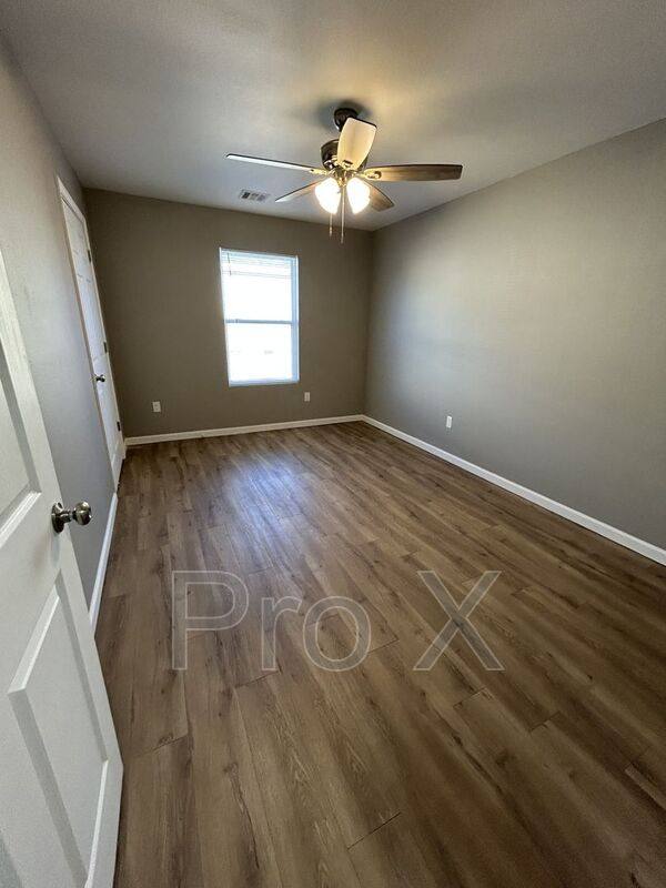 Apartment for rent at 716 N Columbus St #A, Galena, KS 66739