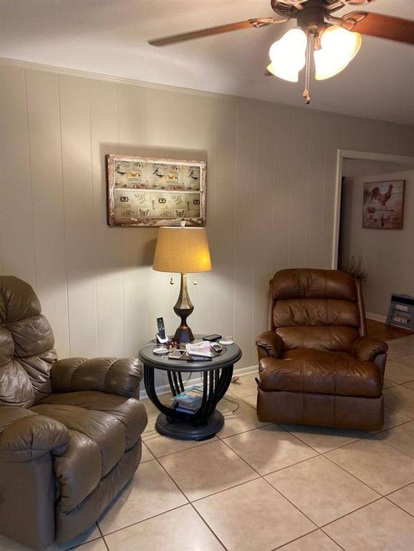 House for rent at 3155 Lakeshore Dr, Tallahassee, FL 32312