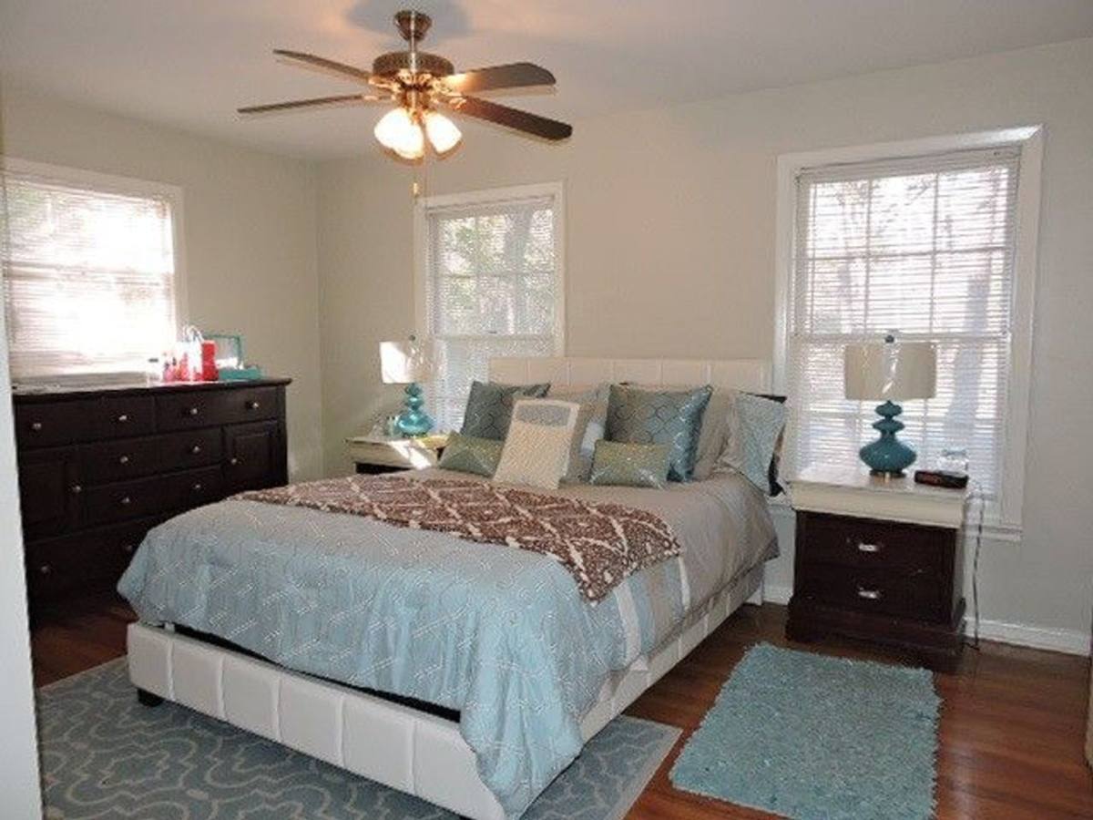House for rent at 3155 Lakeshore Dr, Tallahassee, FL 32312