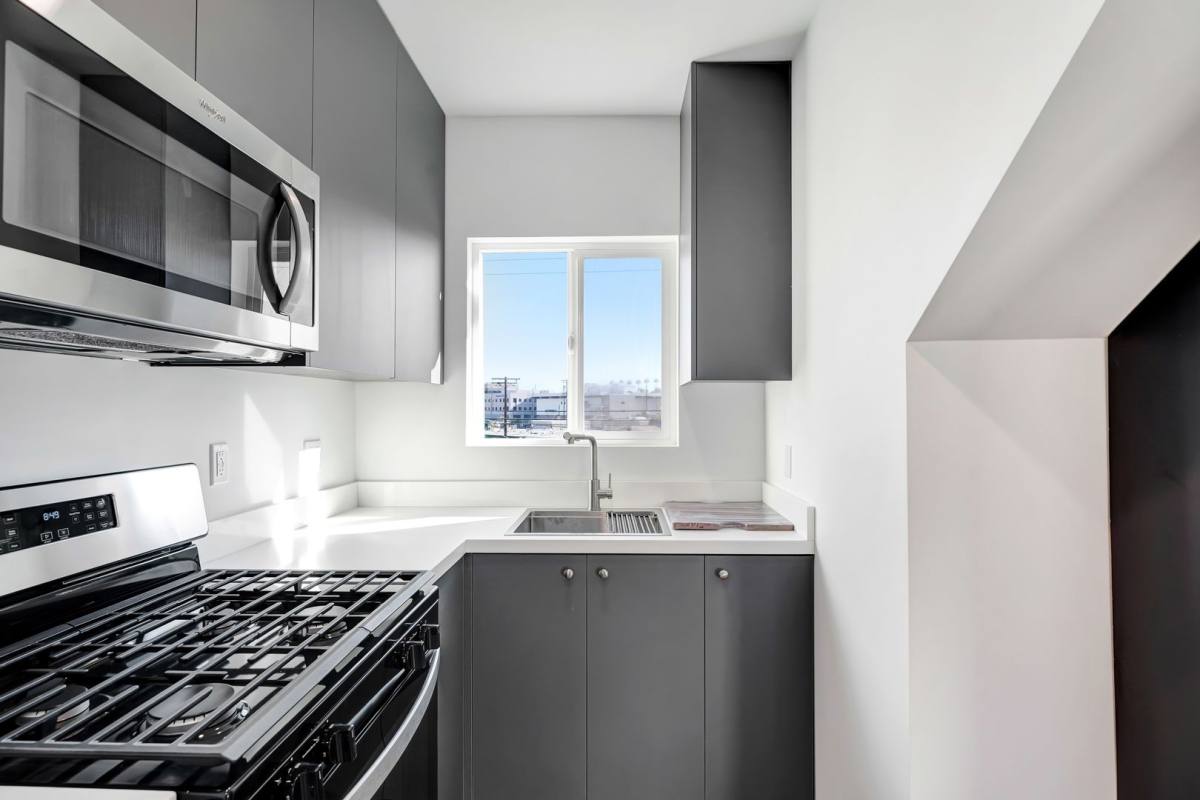 Apartment for rent at 1512 Pennsylvania Ave, Los Angeles, CA 90033