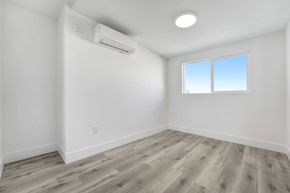 Apartment for rent at 1512 Pennsylvania Ave, Los Angeles, CA 90033