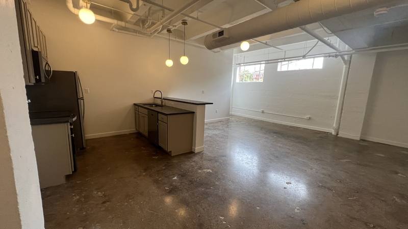 Apartment for rent at 305 6th St #202, Lynchburg, VA 24504