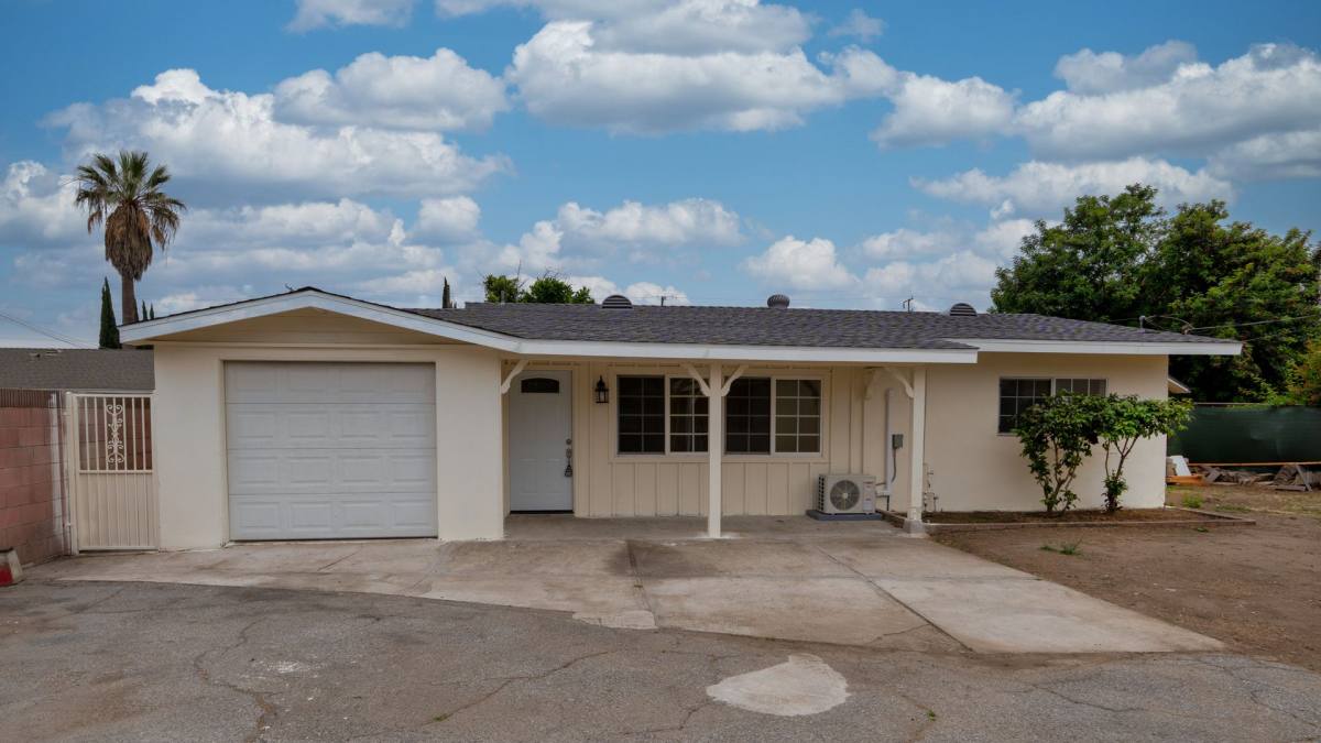 Apartment for rent at 10532 Daines Dr, Temple City, CA 91780