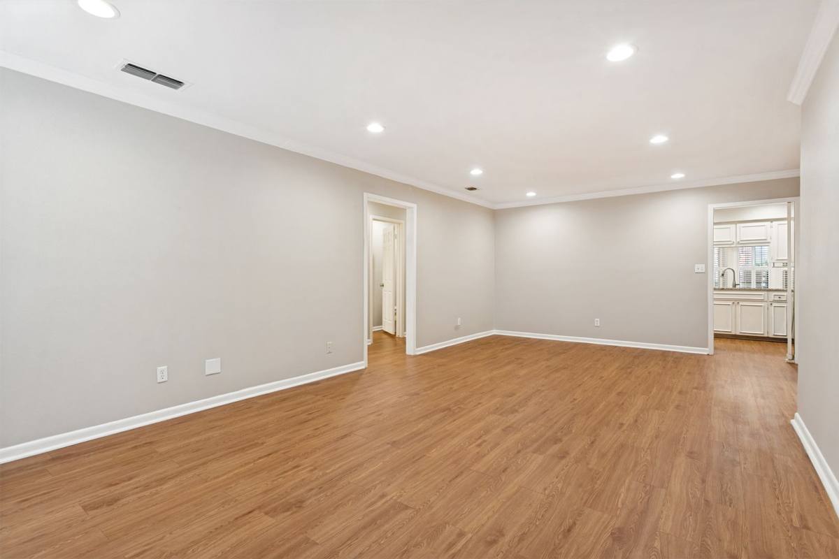 Condo for rent at 201 Ellwood St #109, San Antonio, TX 78209