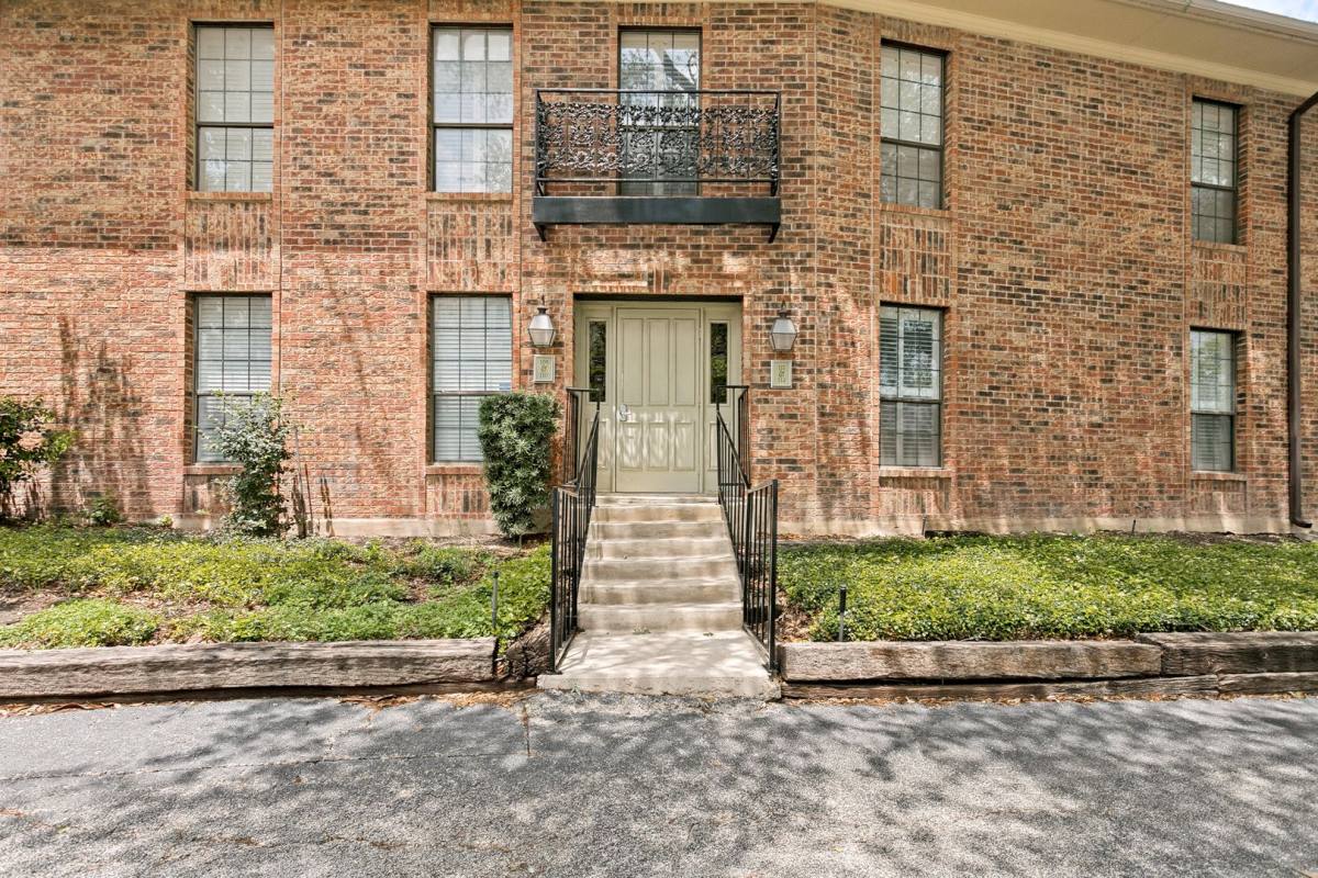 Condo for rent at 201 Ellwood St #109, San Antonio, TX 78209