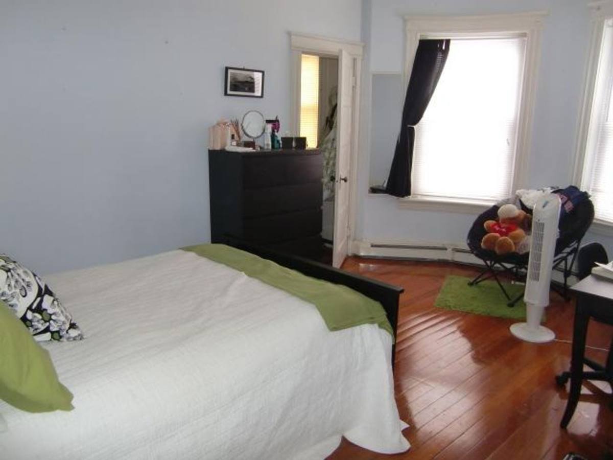 Apartment for rent at 201 Winthrop Rd #11A, Brookline, MA 02445