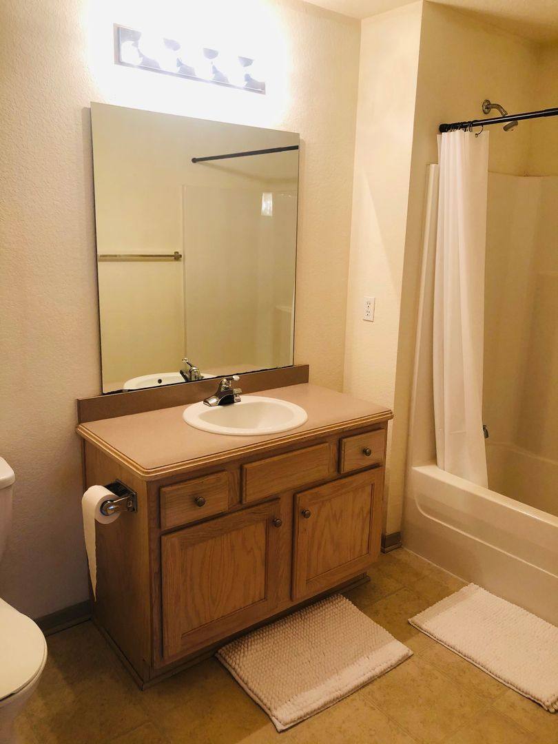 Apartment for rent at 913 Westridge Dr, Junction City, KS 66441
