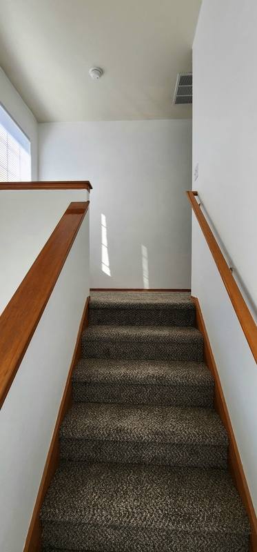 Townhouse for rent at 1326 S Skyline Dr #C, Moses Lake, WA 98837