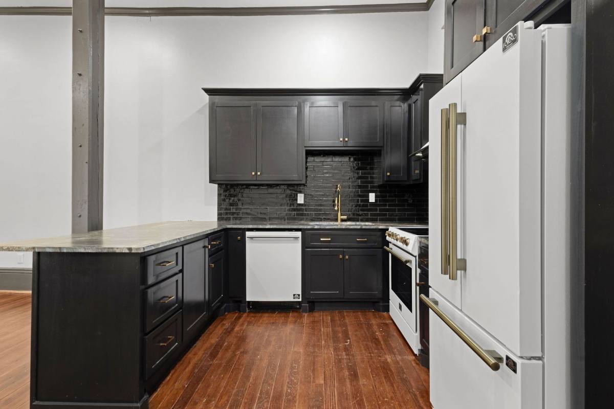 Apartment for rent at 719 Bank St NW #3, Decatur, AL 35601