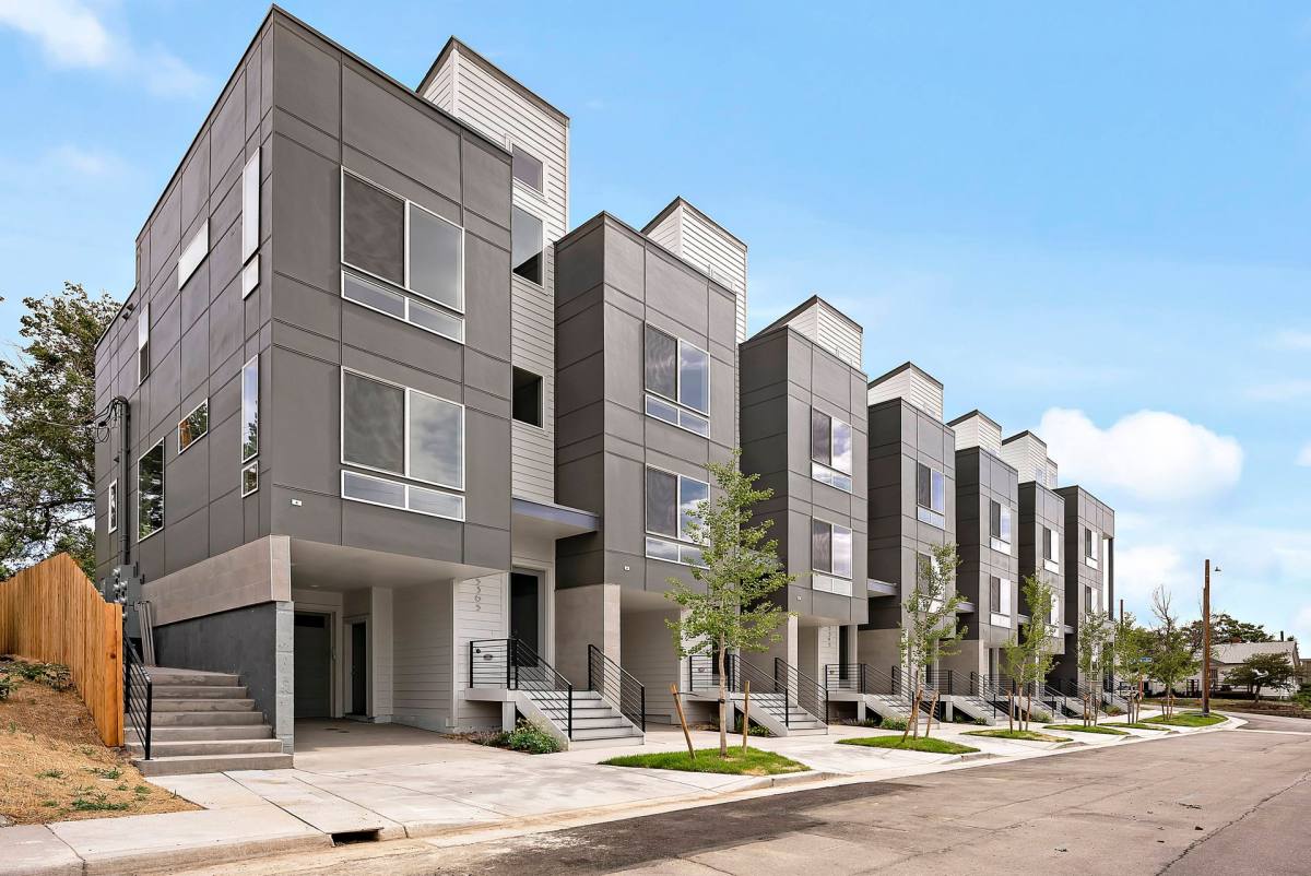 Townhouse for rent at 5355 W 12th Ave, Denver, CO 80214