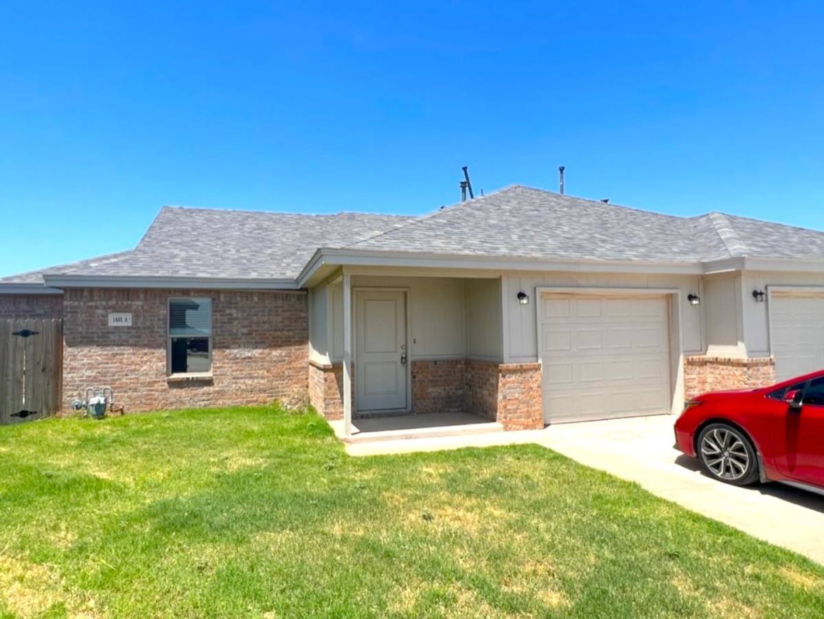 Apartment for rent at 1401 17th St, Shallowater, TX 79363