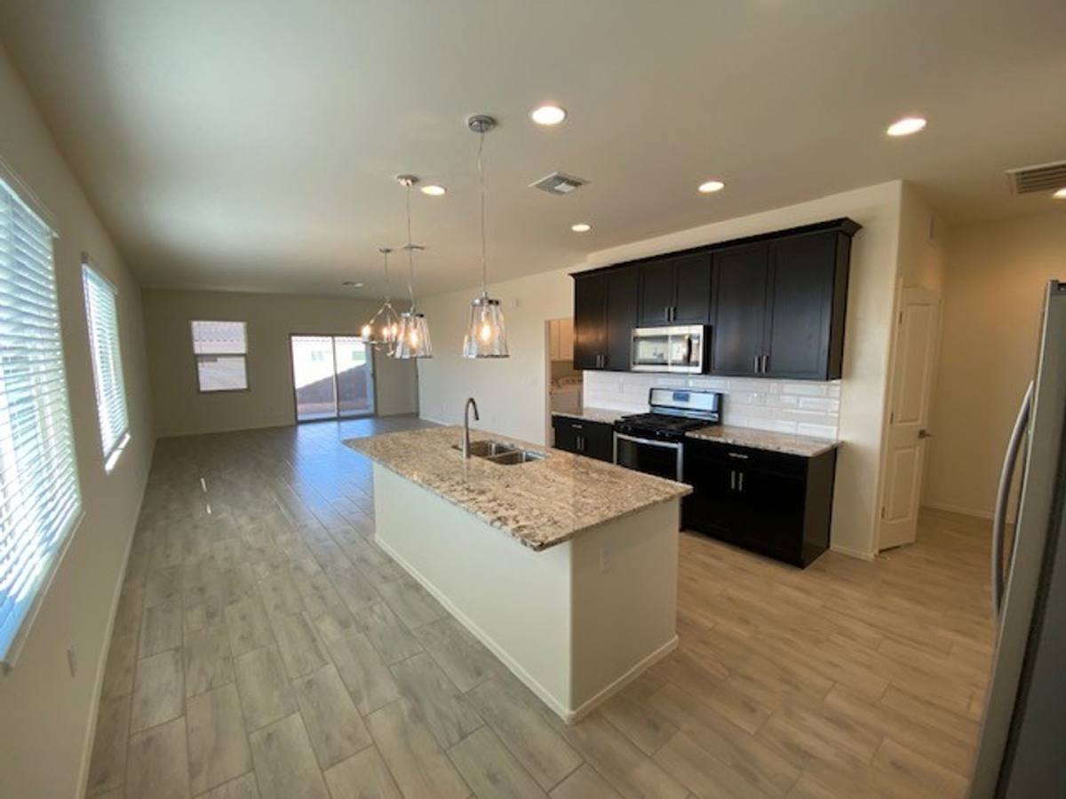 House for rent at 14243 E Yellow Sage Lane, Vail, AZ 85641