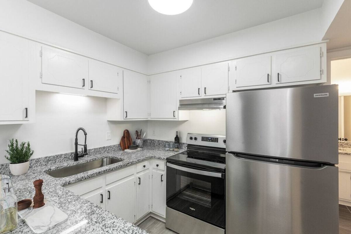 Apartment for rent at 2526 Sharondale Dr, Nashville, TN 37215