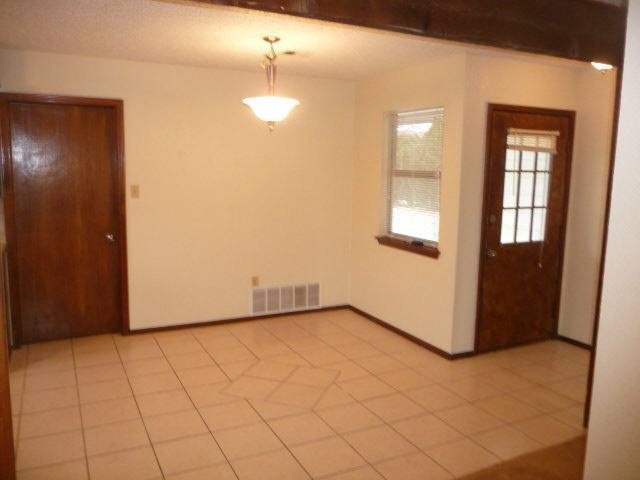 House for rent at 6410 SW Glenhaven Ave, Lawton, OK 73505