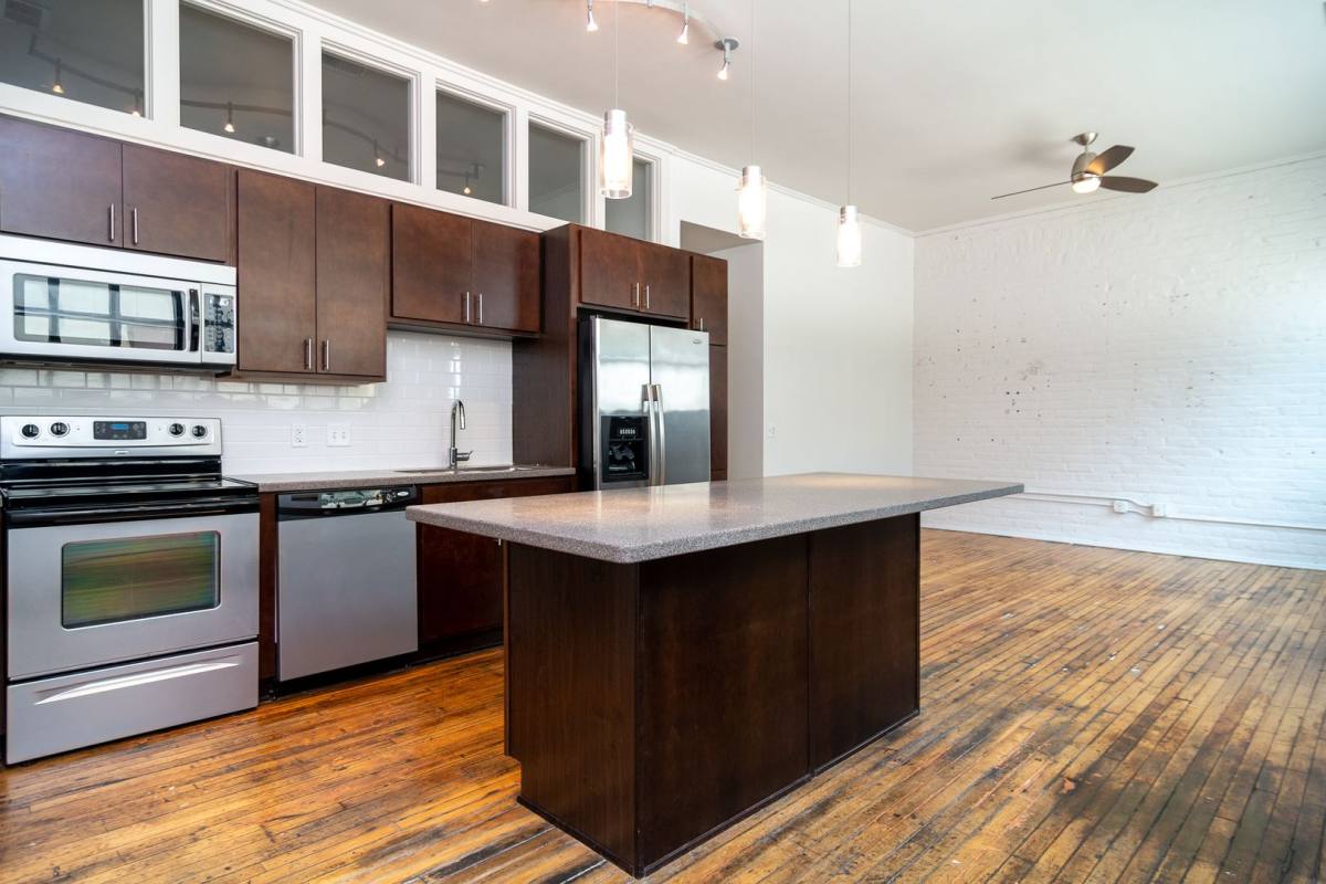 Apartment for rent at 141 W Broadway, Council Bluffs, IA 51503