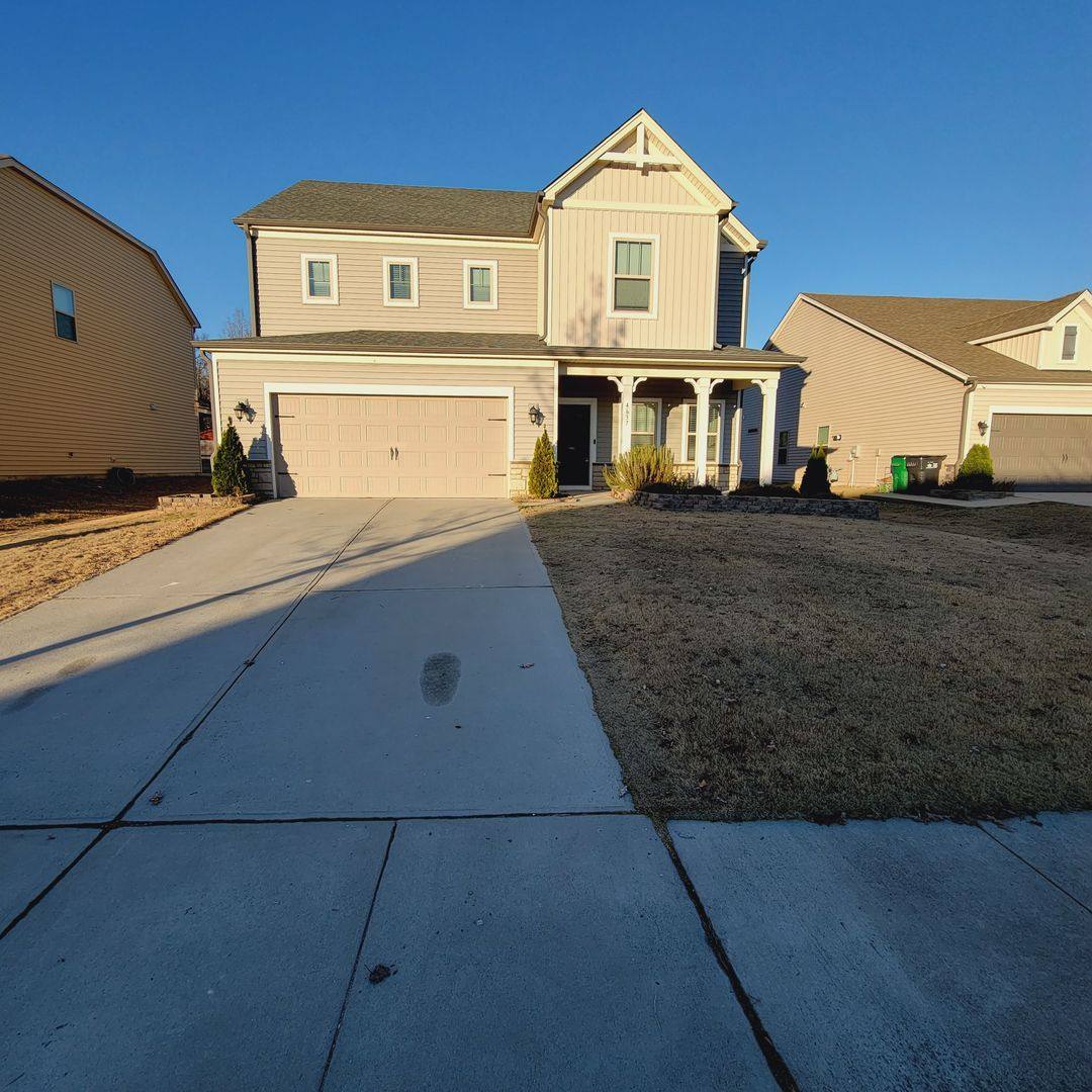 House for rent at 4637 Collingham Dr, Charlotte, NC 28273