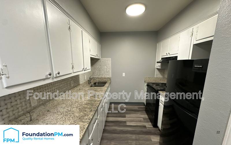 House for rent at 1283 E Raines Rd #14, Memphis, TN 38116