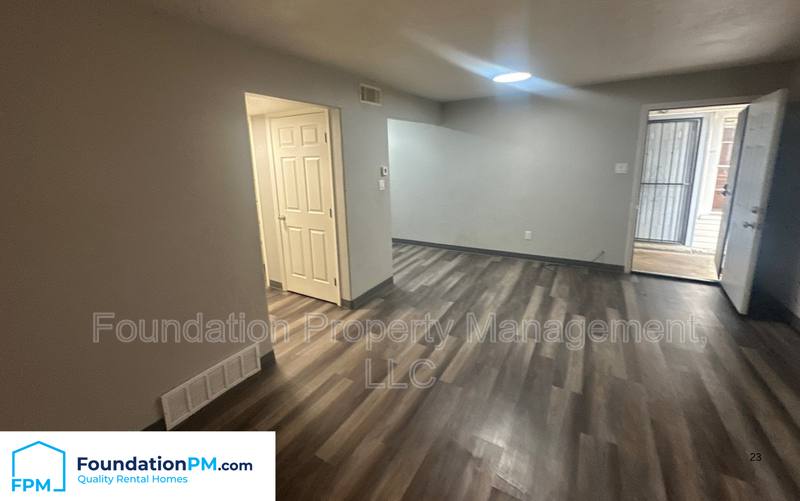 House for rent at 1283 E Raines Rd #14, Memphis, TN 38116