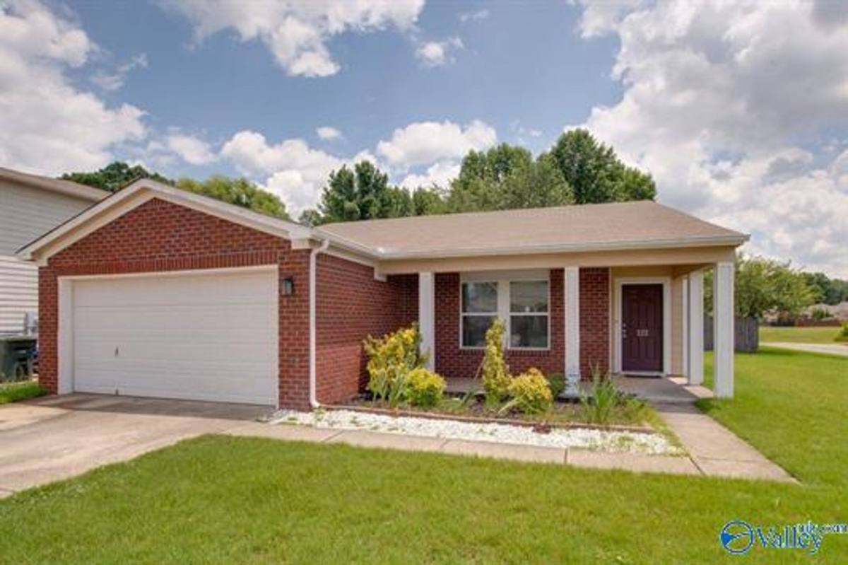 House for rent at 123 Bumper Crop Lane, Madison, AL 35757