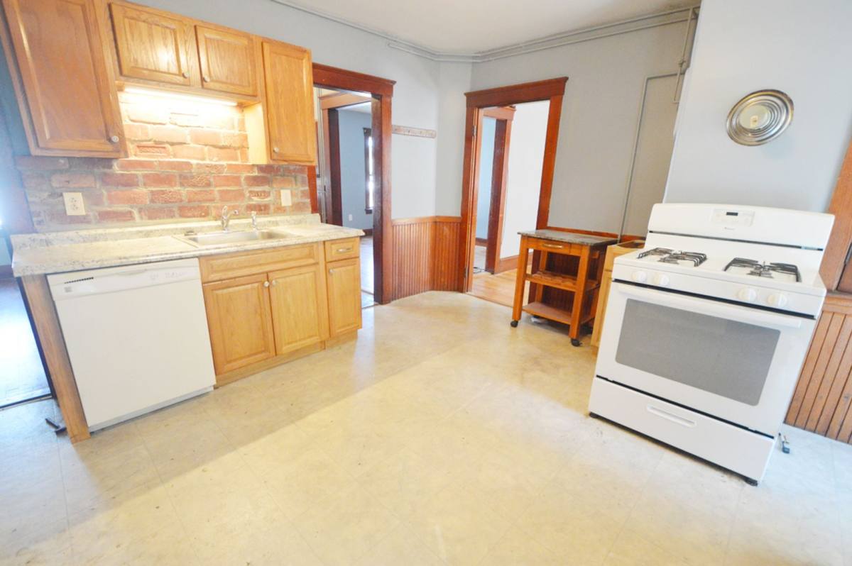Apartment for rent at 53 Forest St, Fitchburg, MA 01420