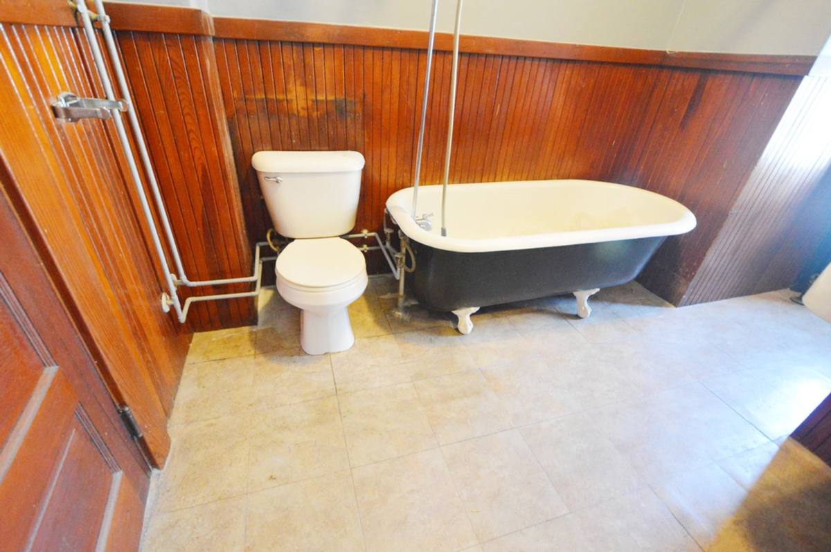 Apartment for rent at 53 Forest St, Fitchburg, MA 01420