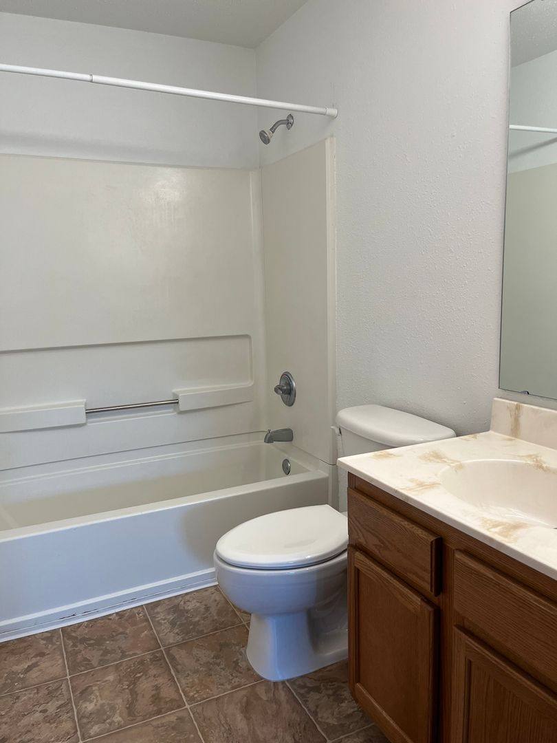 Apartment for rent at 730 E 2nd St, Duluth, MN 55805