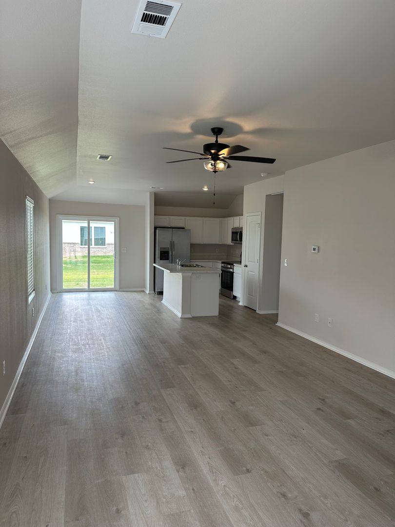 House for rent at 5813 Pope St, Jonesboro, AR 72404