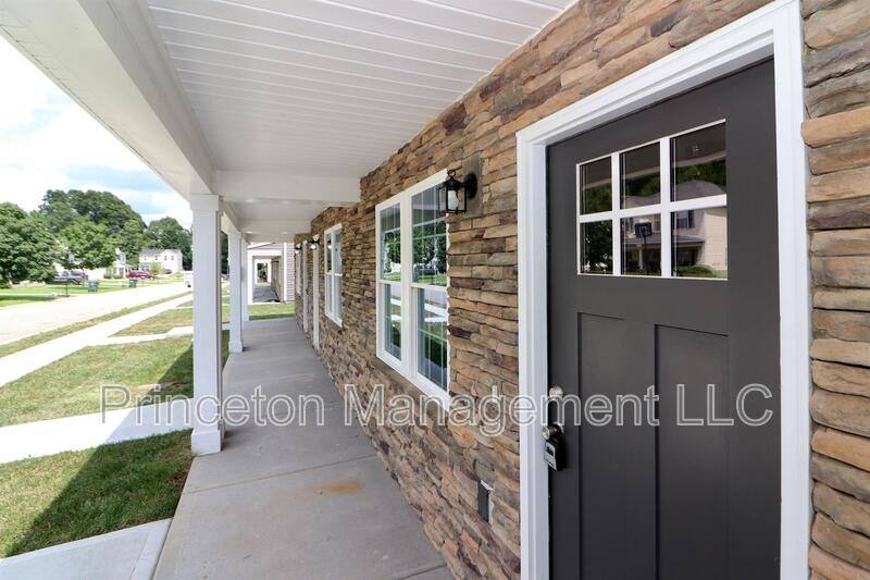 Townhouse for rent at 3971 Newhall Dr NW, Hickory, NC 28601