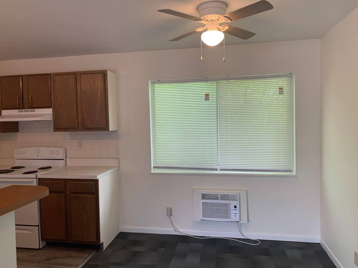 Apartment for rent at 500 13th St, Parkersburg, WV 26101