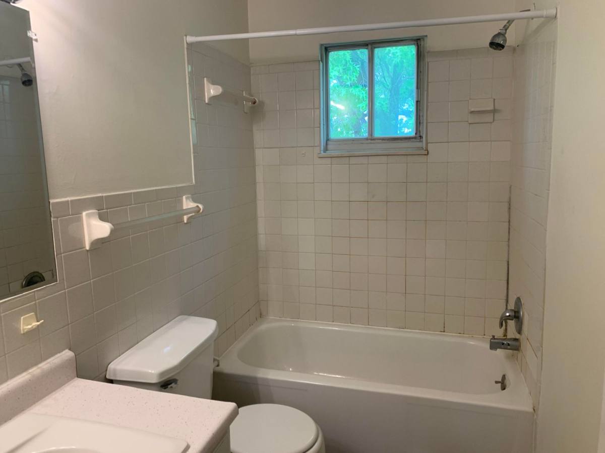 Apartment for rent at 500 13th St, Parkersburg, WV 26101