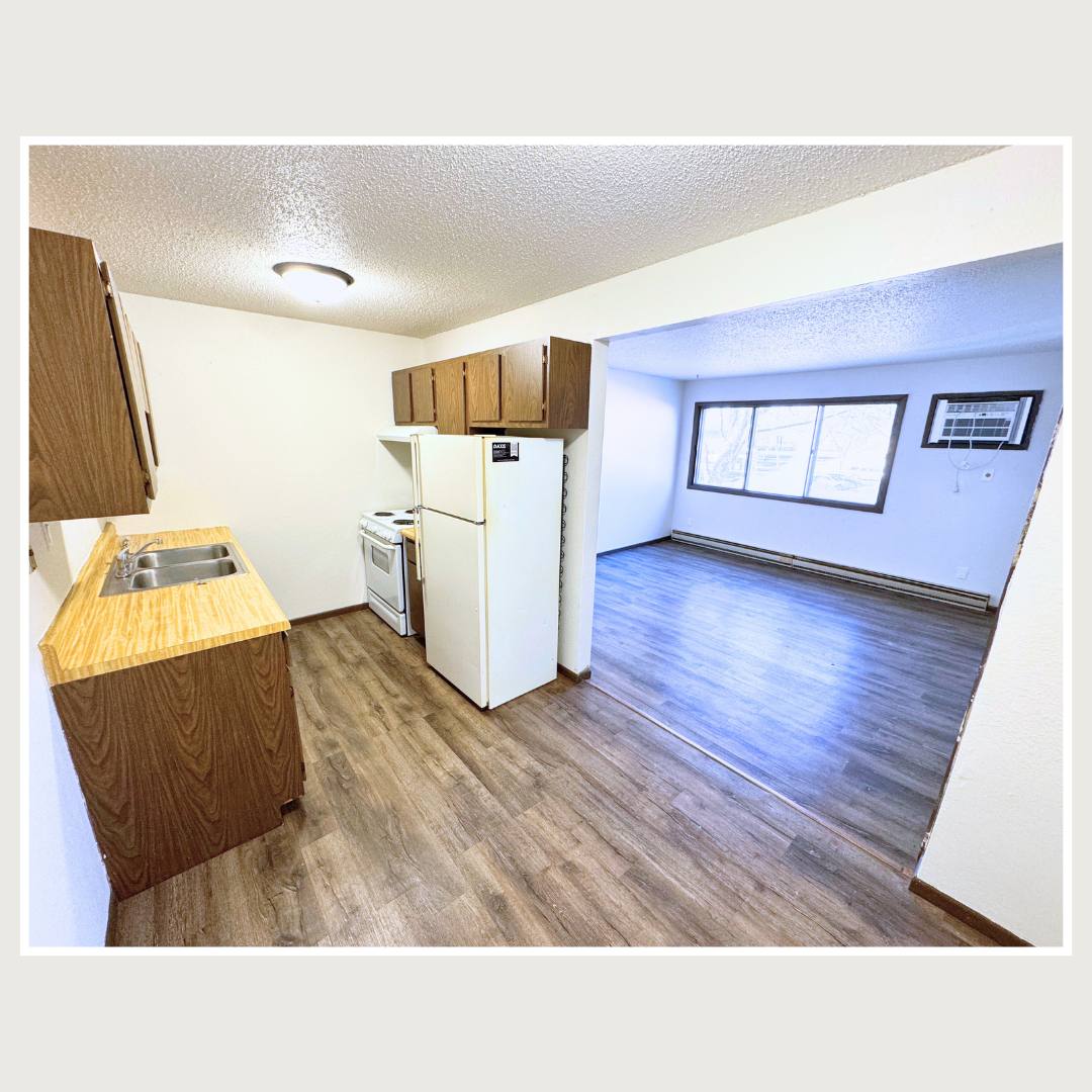 Apartment for rent at 1604 10th St, Milford, IA 51351