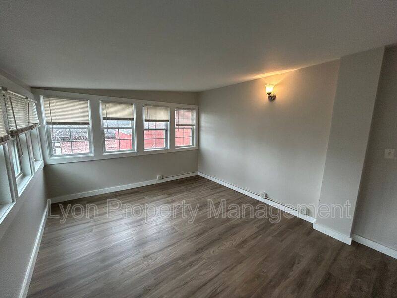 Apartment for rent at 44 7th St #2, New Bedford, MA 02740