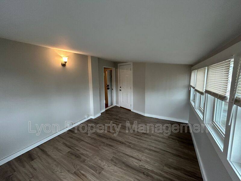 Apartment for rent at 44 7th St #2, New Bedford, MA 02740