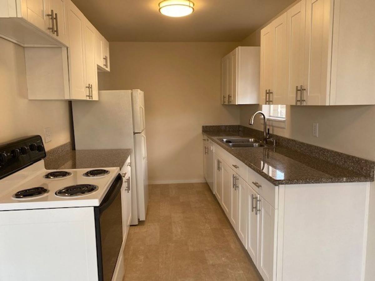 Apartment for rent at 570 Ward St, Seattle, WA 98109