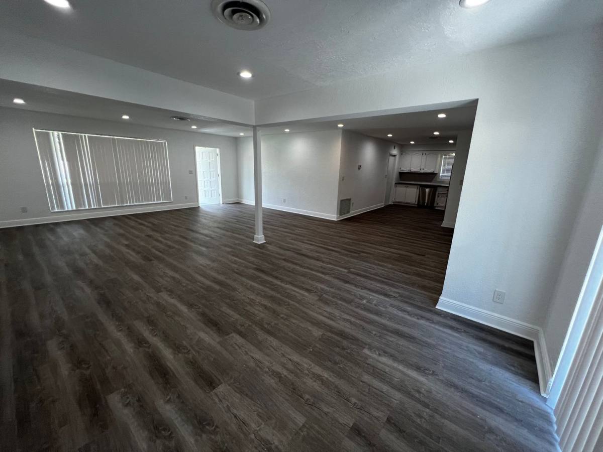 House for rent at 707 N 11 Ave, Hollywood, FL 33019