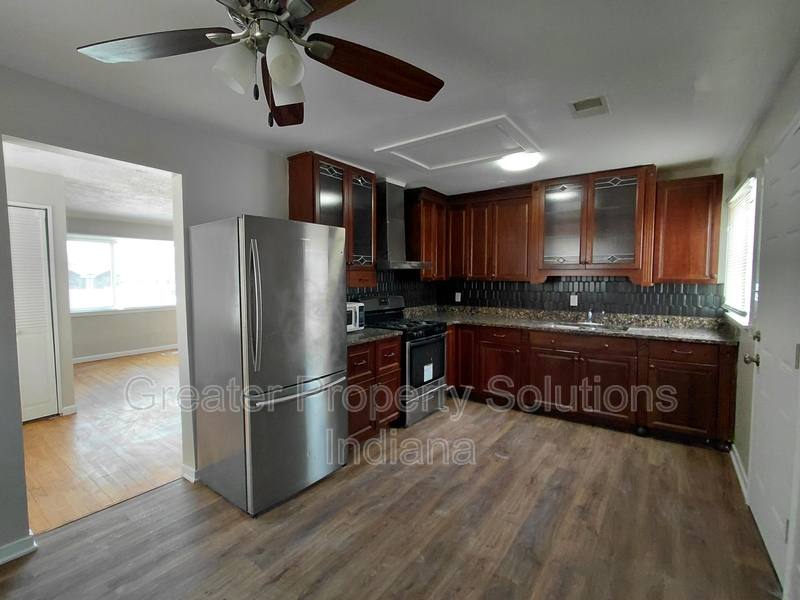 House for rent at 8120 Kennedy Ave, Highland, IN 46322