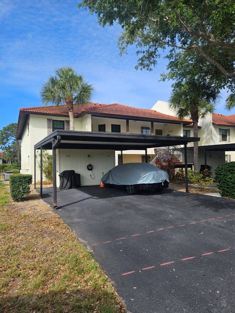Condo for rent at 307 Pine Hollow Circle, Englewood, FL 34223