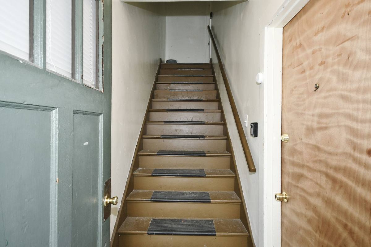 Apartment for rent at 1716-1718 Montier St, Pittsburgh, PA 15221