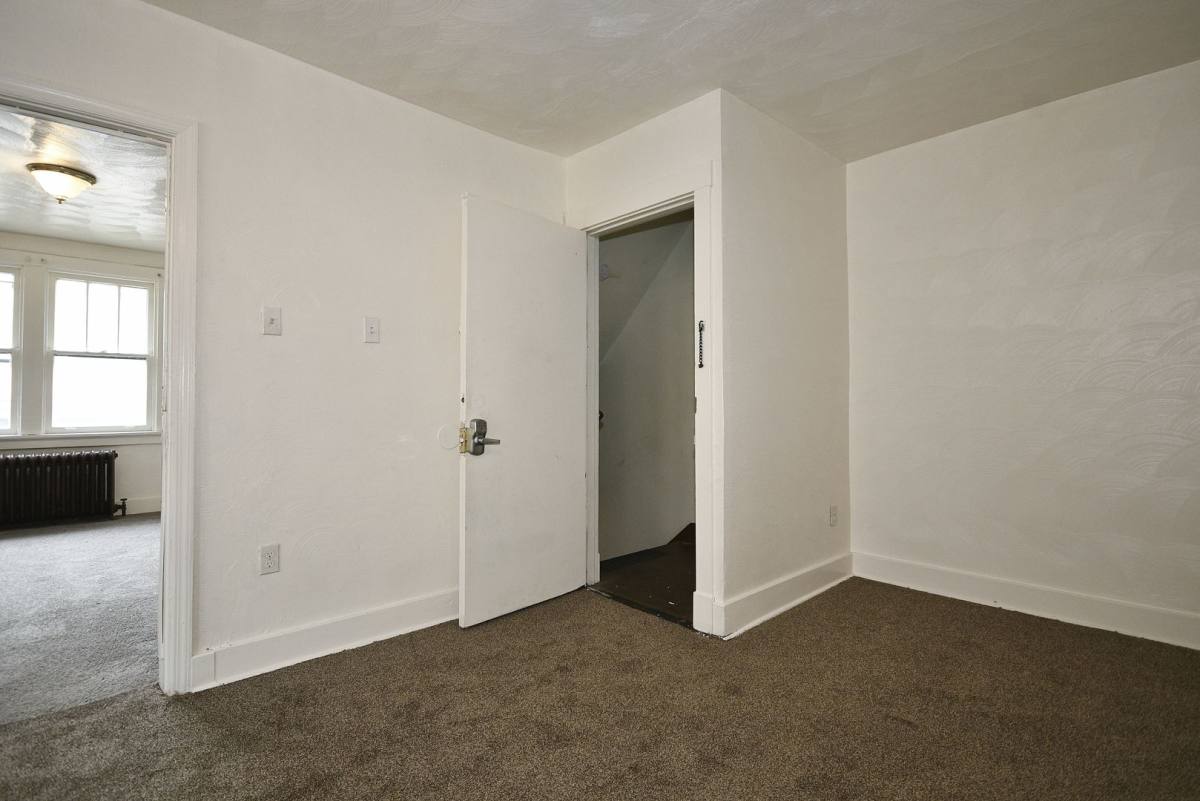 Apartment for rent at 1716-1718 Montier St, Pittsburgh, PA 15221