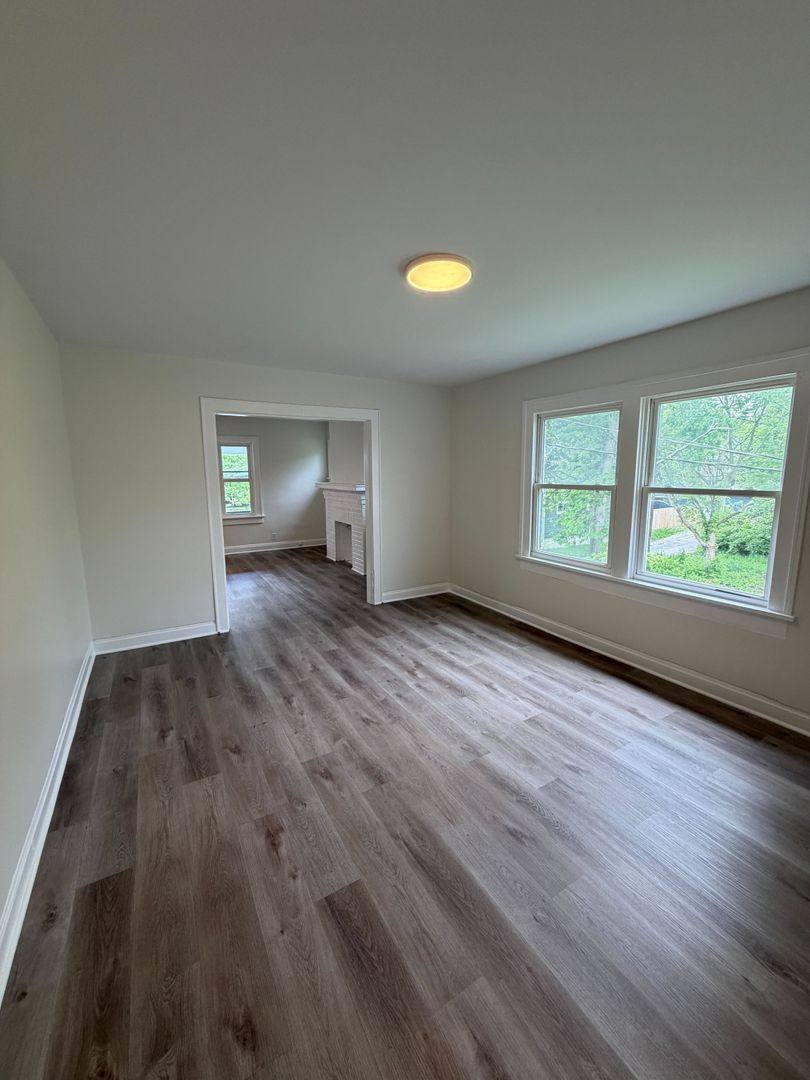 Apartment for rent at 1272 Kent St, Columbus, OH 43205